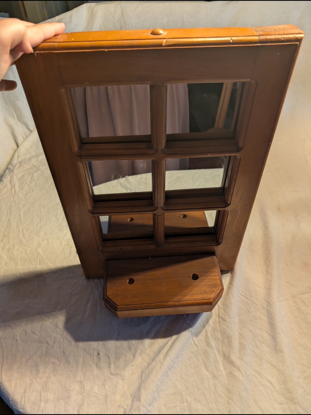 2/100$ Vintage Wooden Paneled Wall Mirror in Warm Brown